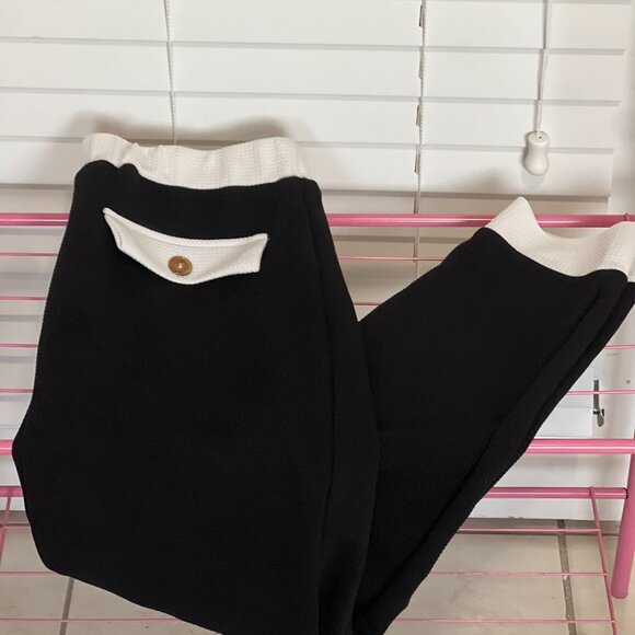 ๐ฅ Trendy Mixed-Print Fashion BUNDLE โ Zebra Bodysuit, Matching Set & More! ๐ฅ - Picture 3 of 5